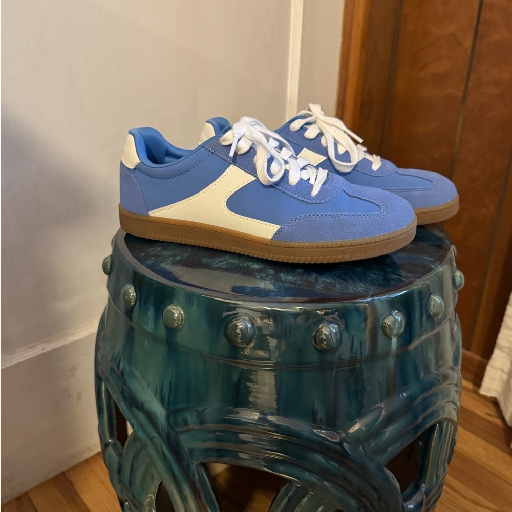 No Boundaries Blue and White Sneakers